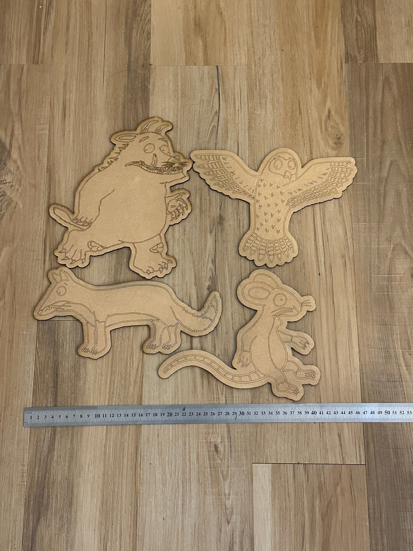 Gruffalo inspired wooden story props! - story sack - learning resource - teacher aid - wooden discs - tuff tray - books - children - eyfs